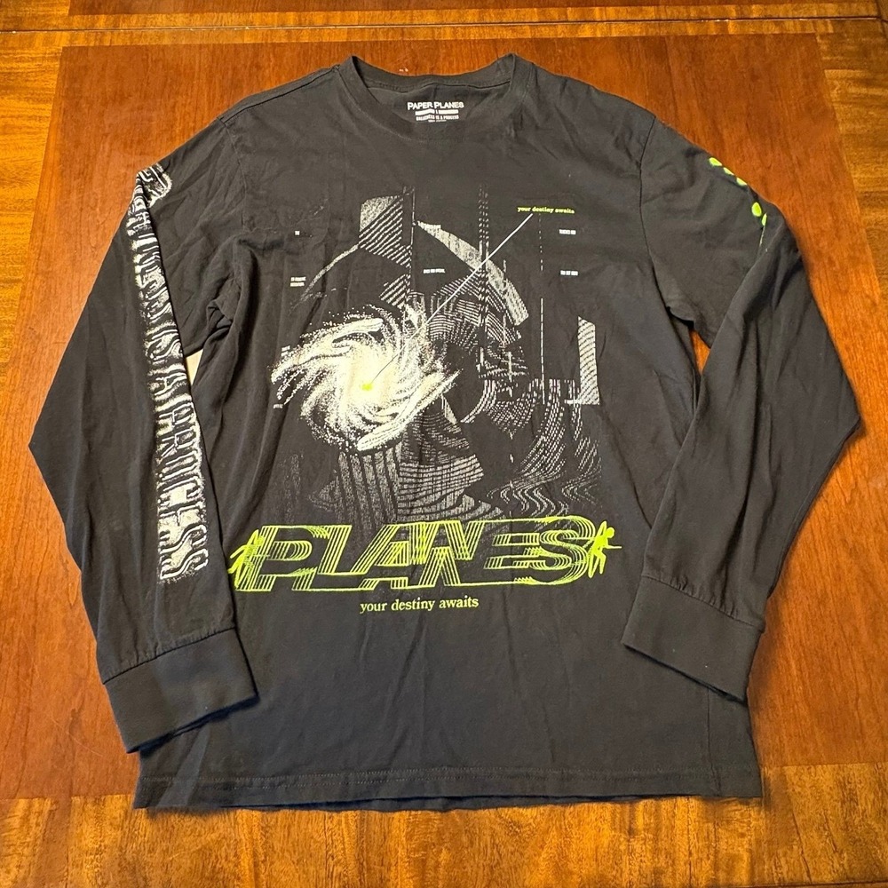 Paper Planes Cosmic Glow Graphic Long Sleeve T-Shirt‎ Men's Size L